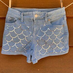 Cat & Jack Girls Super Stretch Denim Shorts With Mermaid Sequin Detail Size 10/1